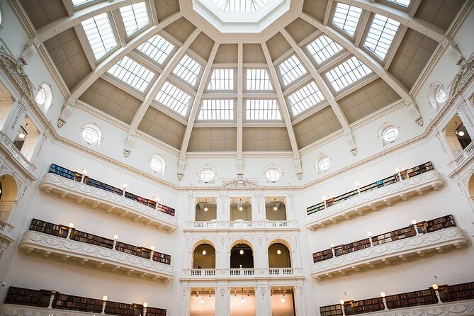 Melbourne Afternoon Photography Course - Exploring the Melbourne Afternoon Photography Course: A Balanced Look