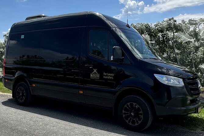 Melbourne Airport to City/CBD Private transfers 4 or more - The Sum Up