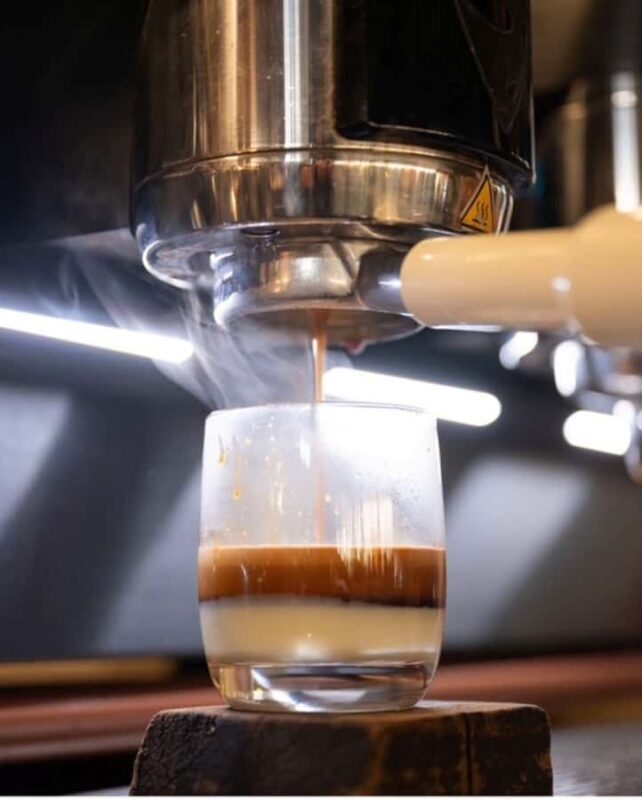 Melbourne Brunch & Coffee Iconic Laneway Degraves Espresso - Key Points