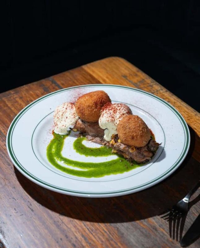 Melbourne Brunch & Coffee Iconic Laneway Degraves Espresso - Who This Tour Suits Best