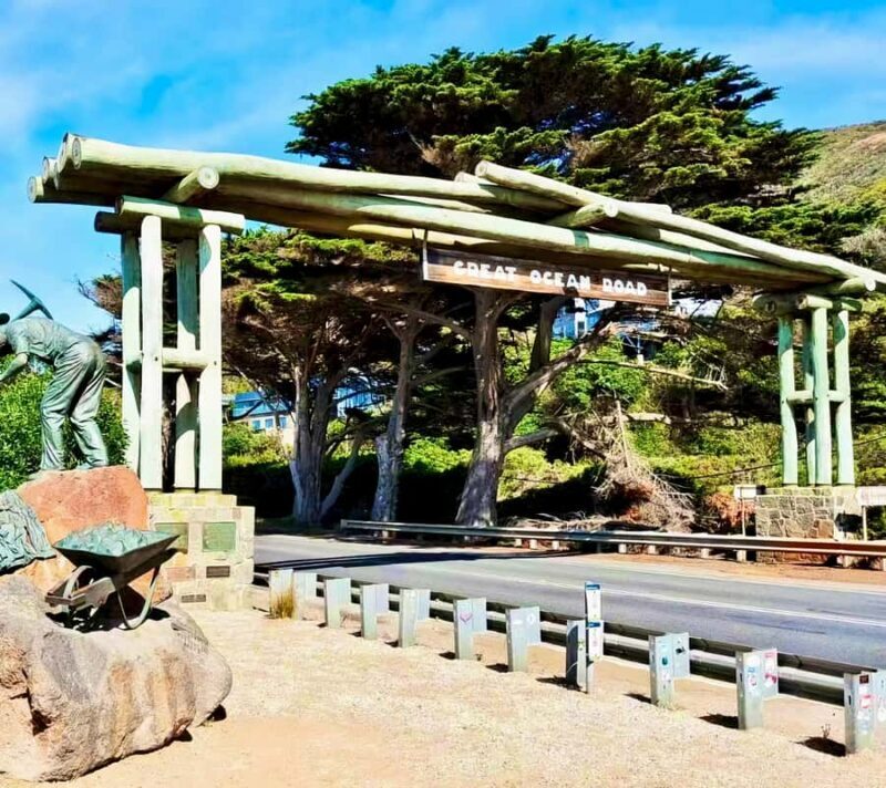 Melbourne Great Ocean Rd Reverse Tour London Bridge Wildlife - The Route and Its Highlights