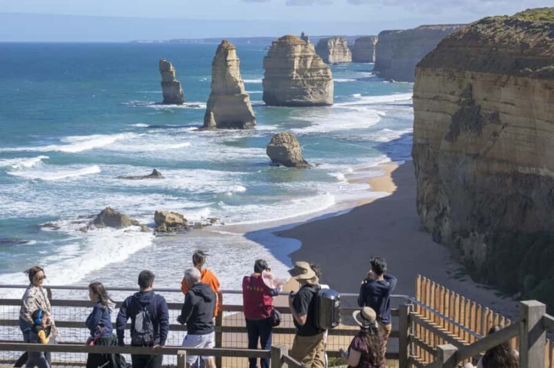 Melbourne: Great Ocean Road 12 Apostles & Rainforest Tour - An In-Depth Look at the Tour Experience