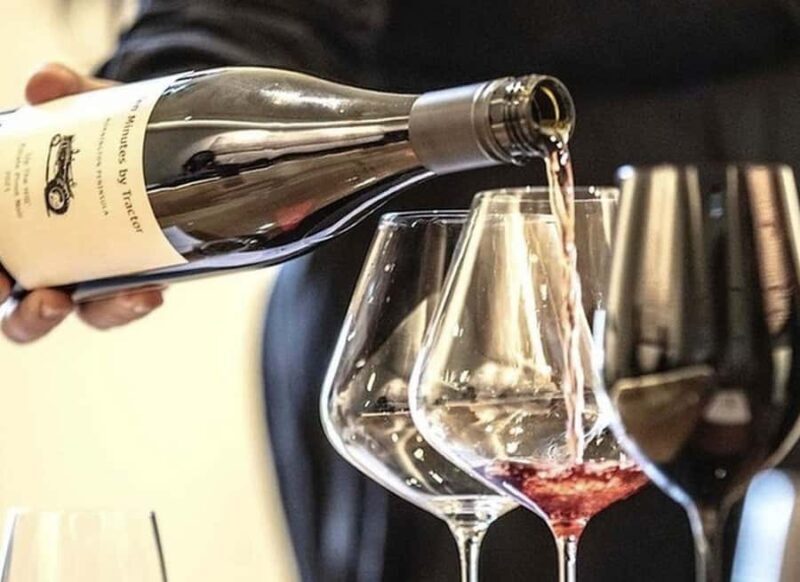 Melbourne: Mornington Peninsula Wine Tour with Lunch - Who would enjoy this tour?