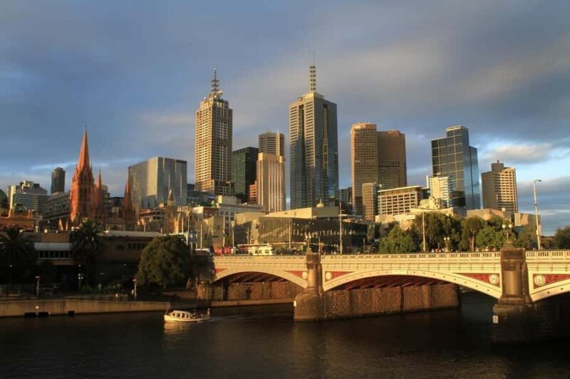 Melbourne: Must-See Walking Tour With a Guide - Who Will Get the Most Out of This Tour?