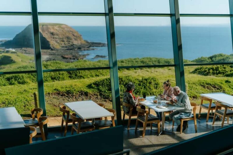 Melbourne Puffing Billy & Penguins Day Tour - FAQ