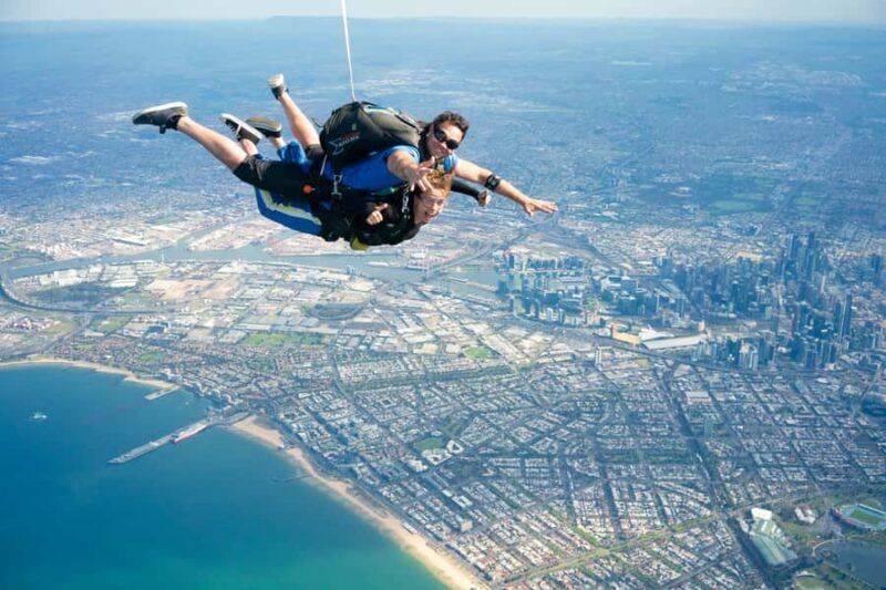 Melbourne: Tandem Skydive Experience over St. Kilda Beach - An Honest Look at the Experience