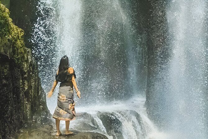 Melukat - The Purification Ceremony at Tirta Empul Temple - Experience Overview: An Authentic Dive into Bali’s Spiritual and Natural Beauty