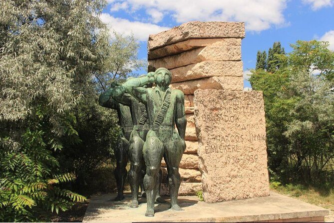 Memento Park Entrance Ticket - Who Will Love This Experience?