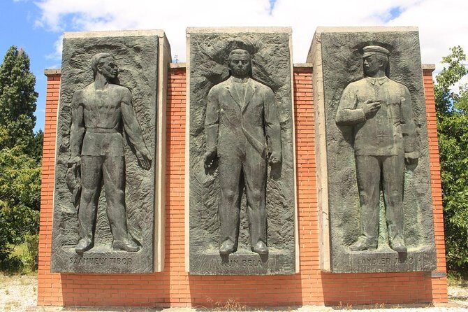 Memento Park Entrance Ticket - FAQ about Memento Park Entrance Ticket