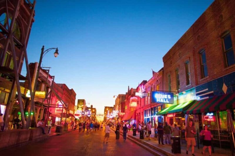 Memphis: Private custom tour with a local guide - Key Points