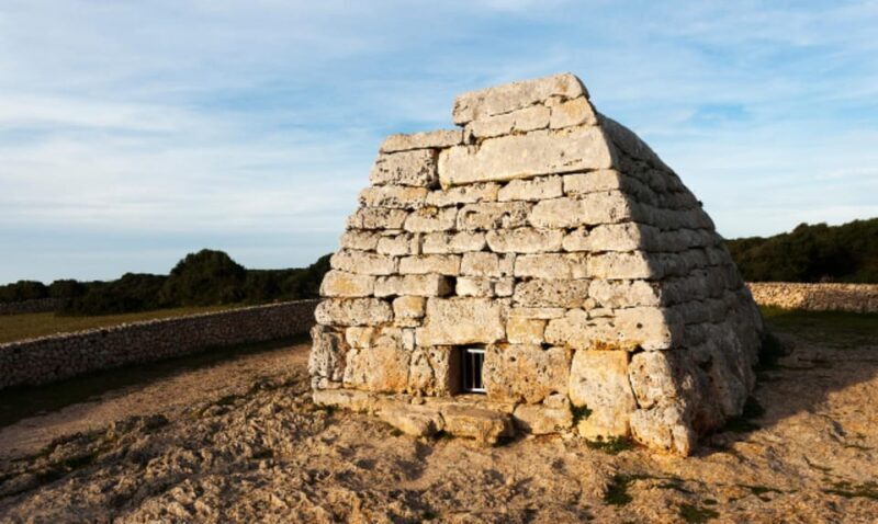 Menorca: Naveta des Tudons Burial Monument Ticket Entrance - Key Points