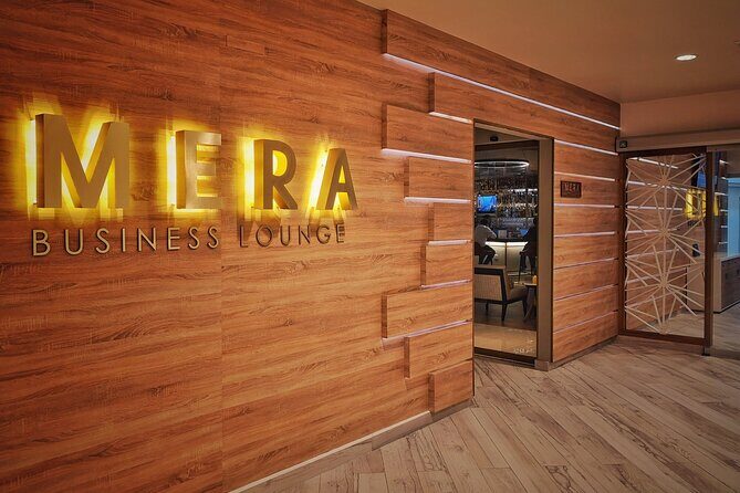 Mera VIP Lounge at Cancun International Airport - The Real Experience: Pros and Cons Based on Reviews
