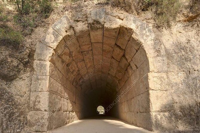Mercedes Private Half Day Tour to Ancient Corinth & Corinth Canal - FAQ