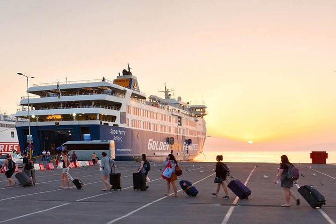 Mercedes Private Transfer Athens - Rafina - Getting You to Rafina Port: A Close Look at the Mercedes Private Transfer from Athens