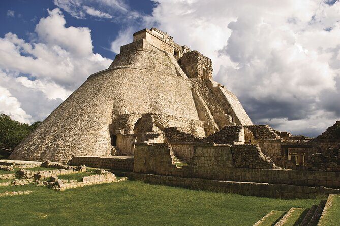 Mérida Day Trip: Uxmal Ruins, Cenote Peba & Chocolate Museum - A Closer Look at the Itinerary