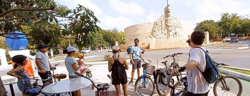 Mérida: Montejo Boulevard and Historic Center bike tour - Who Should Take This Tour?