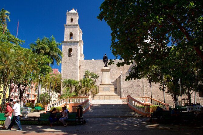 Mérida Scavenger Hunt and Sights Private Self-Guided Tour - The Sum Up