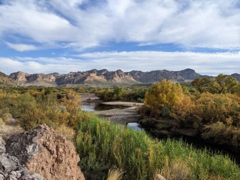 Mesa: Lime Kiln Desert Hike on the Lower Salt River - Key Points