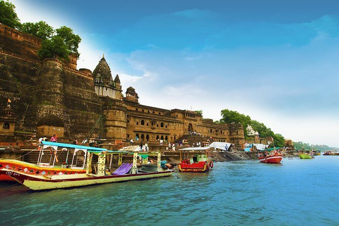 Mesmerizing Central India - Starting in Delhi: A City of Contrasts