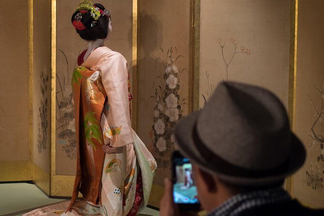Mesmerizing Dinner with Maiko & Geisha - Who Is This Tour Best For?
