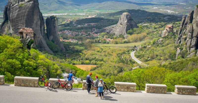 Meteora and Neanderthal cave Morning tour - A Closer Look at the Experience