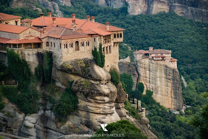 Meteora DayTrip English or Spanish, option Lunch by Local agency - The Journey Begins: Departure and Logistics