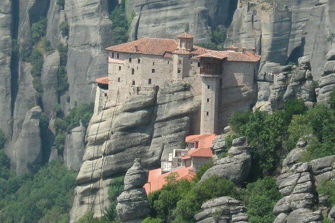 Meteora Full Day Tour from Thessaloniki - The Experience: A Deep Dive Into the Meteora Full-Day Tour