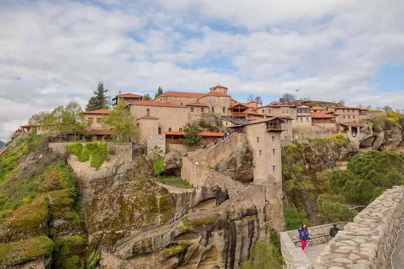 Meteora: Half-Day Meteora Monasteries Small Group Tour - Transportation and Group Size