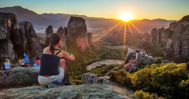 Meteora: Majestic Sunset Tour & Monasteries with Local Guide - Why This Tour Is a Great Choice