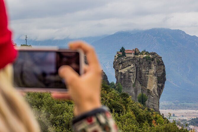 Meteora Monasteries and Hermit Caves Day Trip with optional lunch - FAQs
