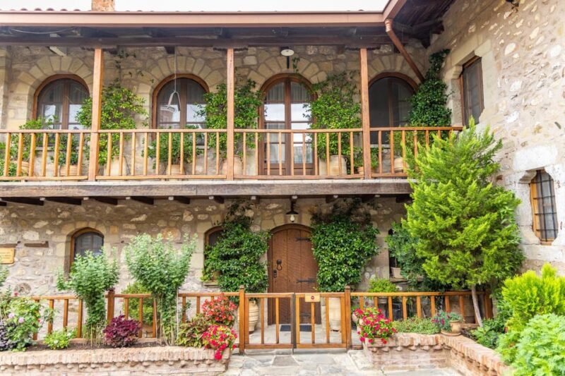 Meteora Monasteries "Byzantine Walks" From Thessaloniki - Practical Details and Tips