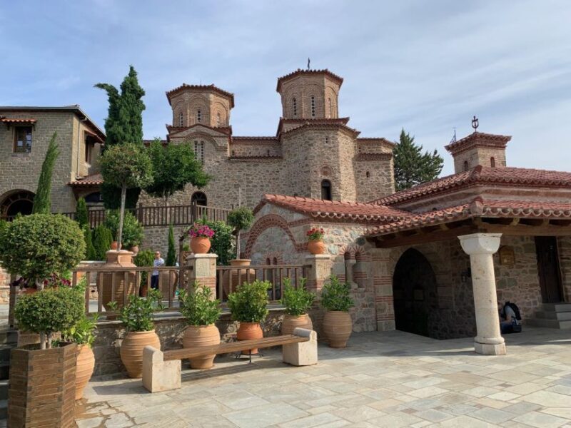 Meteora Monasteries Private Full Day Tour & Great Lunch - Key Points