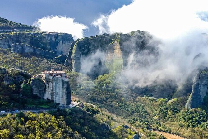 Meteora Panoramic Morning Small Group Tour with Local Guide - In The Sum Up