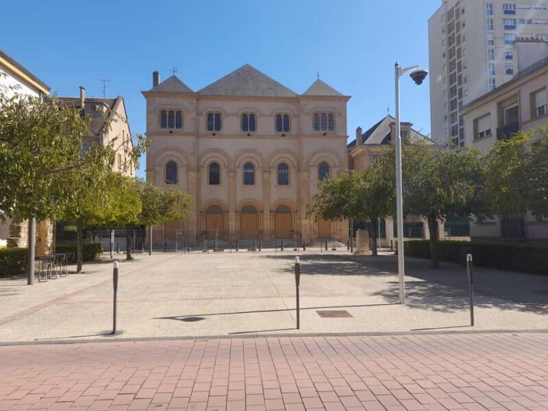 Metz: walking tour and legends told at dusk in small groups - FAQ