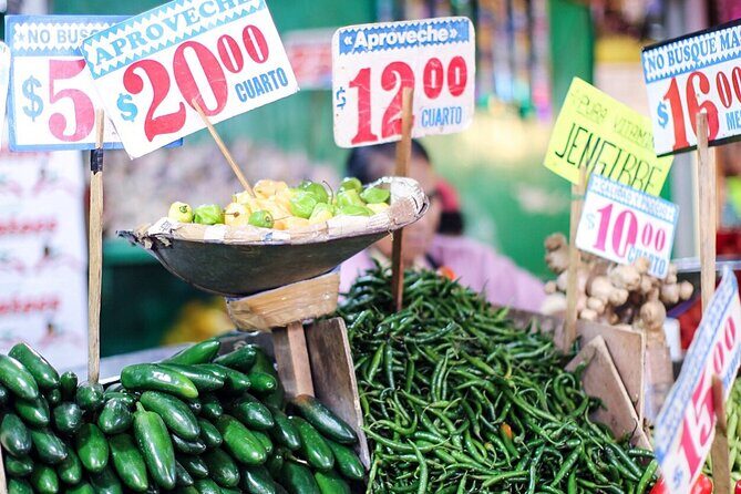 Mexican chili experience at the Jamaica Market - Tasting and Cultural Insights