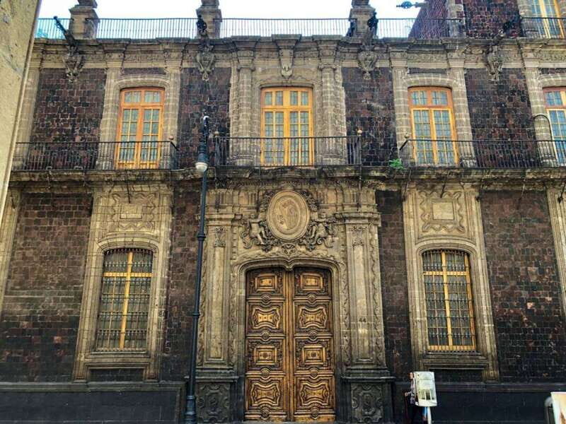 Mexico City: A Day in the Colonial Era Through its Palaces - FAQ