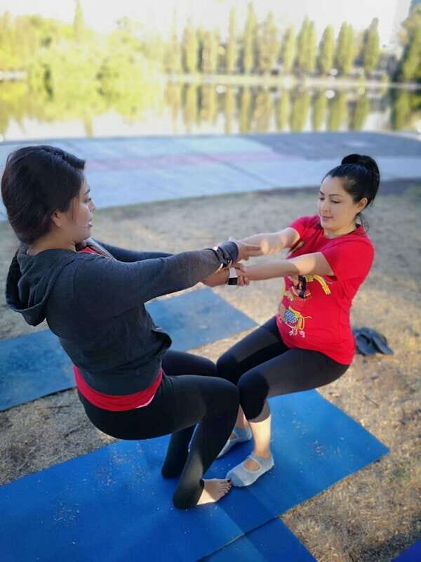 Mexico City: Acroyoga Class at Chapultepec Park - The Structure of the Class