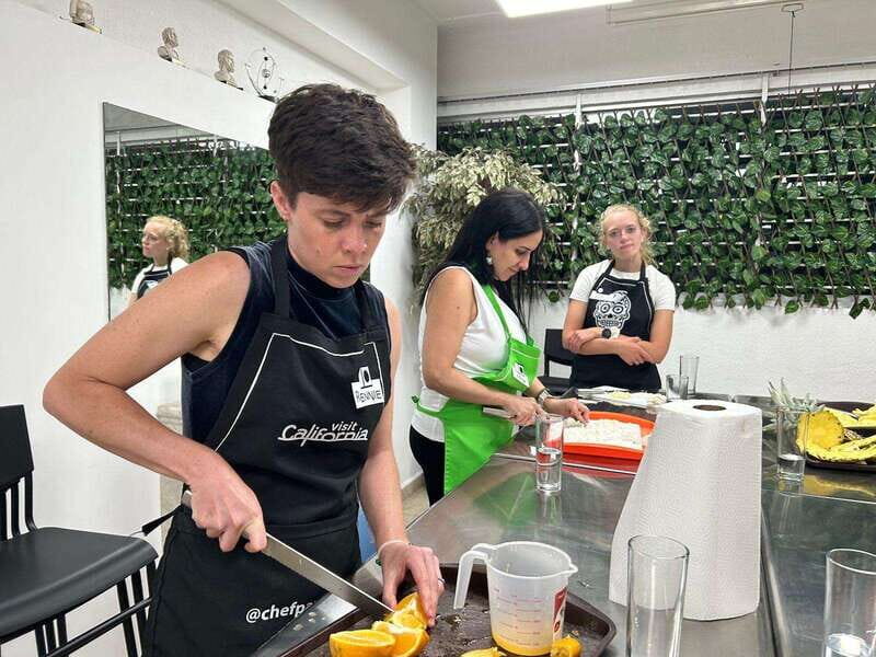 Mexico City: Cooking Class with Chef and Market Tour - Key Points