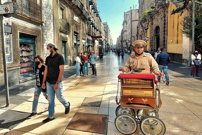 Mexico City Custom Private Tour with a Local, Highlights & Hidden Gems - How It Works: Meet, Plan, Explore