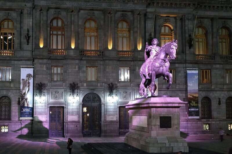 Mexico City: Double Decker Bus Night Tour - FAQ