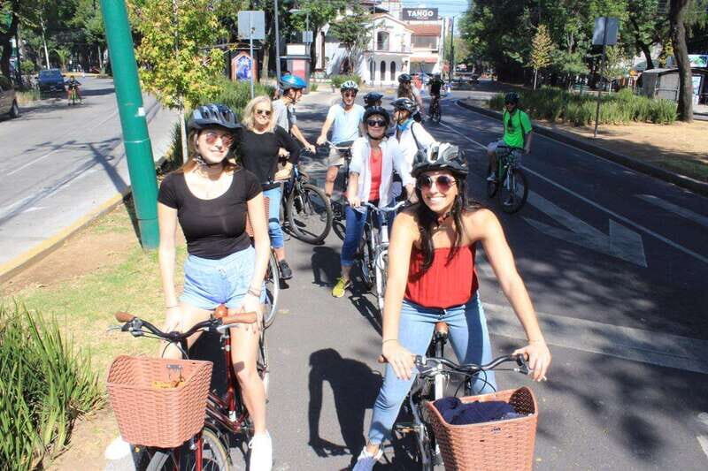 Mexico City Grafitti & Street art bike tour, find hidden gem - The Ride and Group Dynamics