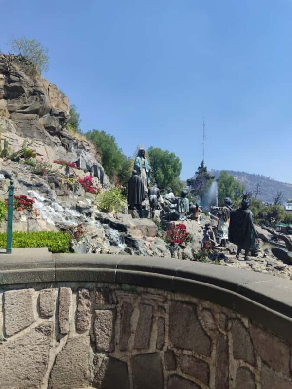 Mexico City: Guadalupe Shrine Complex Tour - Exploring the Guadalupe Shrine Complex