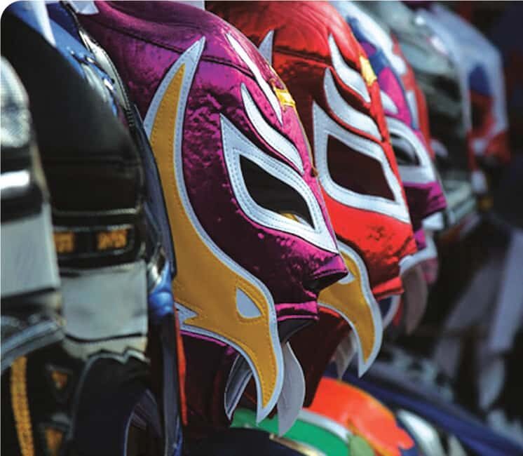 Mexico City: Local Walking Tour with Mezcal & Wrestling Show - Detailed Breakdown of the Tour