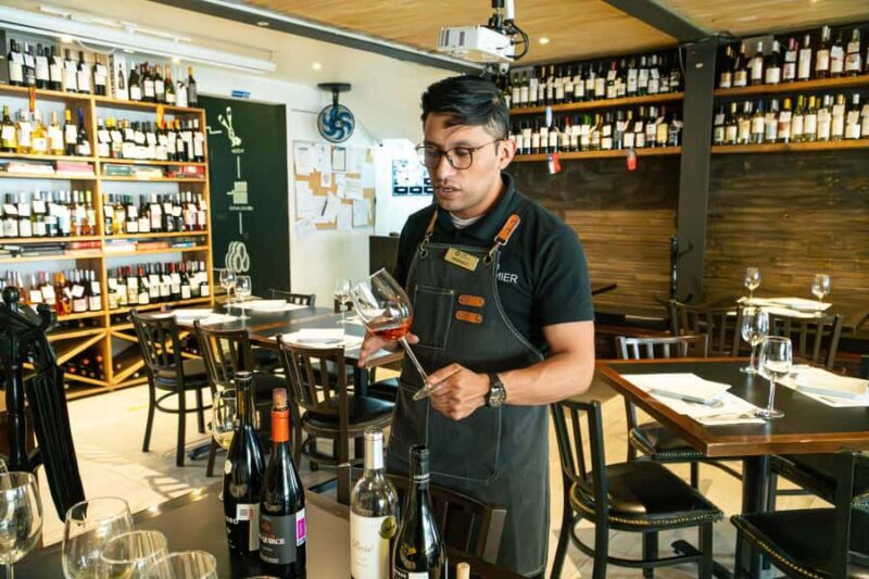 Mexico City: Mexican Wine Tasting with Food Pairing - Key Points