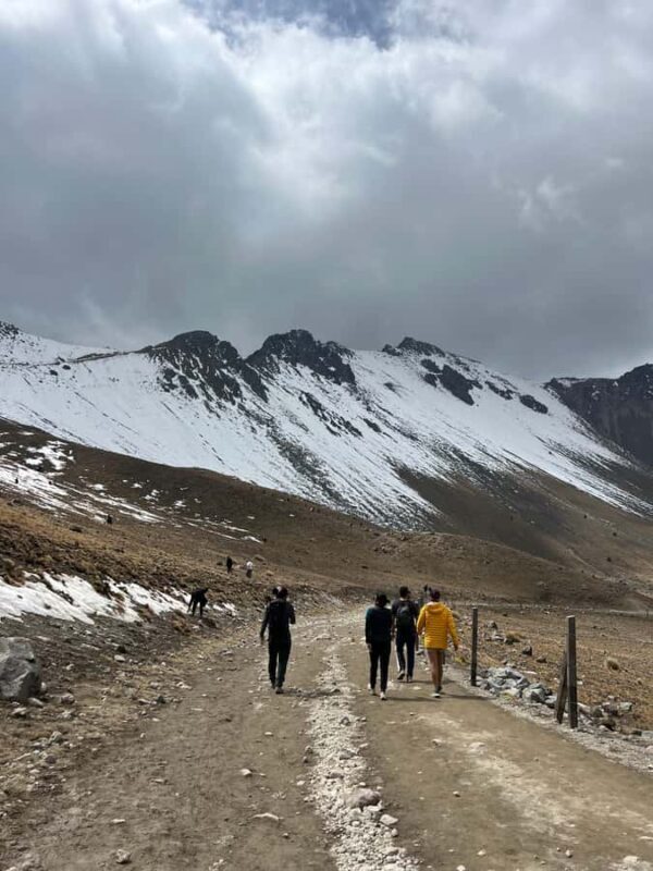 Mexico City: Nevado de Toluca volcano, craters, and summit - Authenticity and reviews: what travelers say