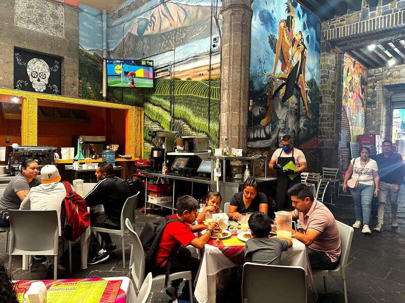 Mexico City: Old Town Food Tour of 7 Tastings & Secret Dish - Who Will Love This Tour?
