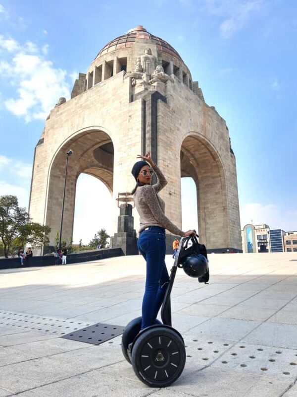 Mexico City: Paseo de la Reforma Segway Tour - An Enthusiastic Look at the Paseo de la Reforma Segway Tour