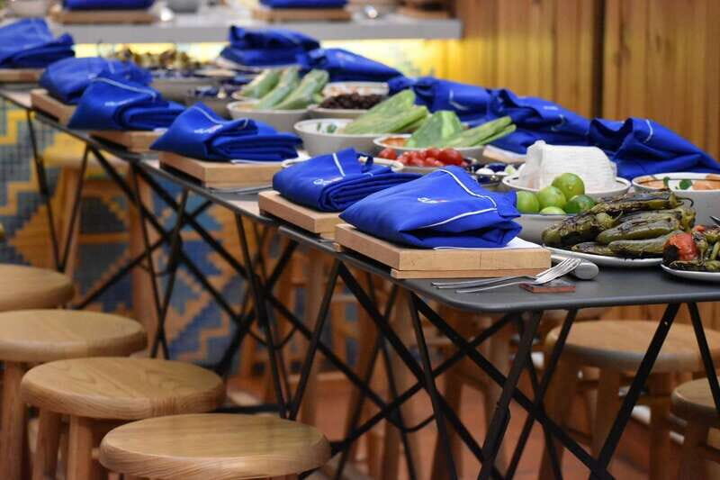 Mexico City: Street Taco Cooking Class & Market Tour - Key Points