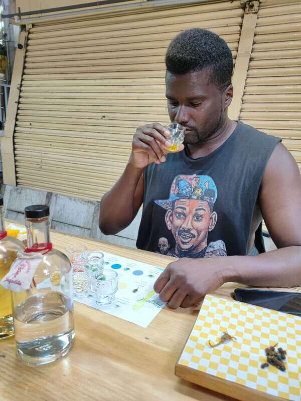 Mexico City: Tequila vs Mezcal - At an Exotic Market's Stall - Why Practical Knowledge Matters