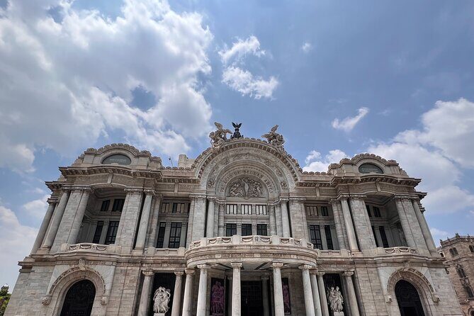 Mexico city's private tour in downtown (with transport) - Value and Practical Considerations